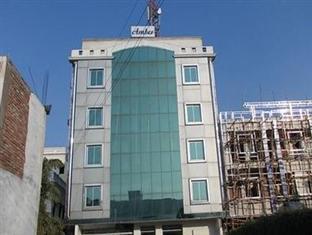 לקנאו Hotel Amber מראה חיצוני תמונה