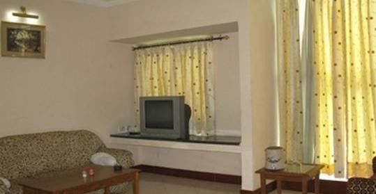 לקנאו Hotel Amber מראה חיצוני תמונה